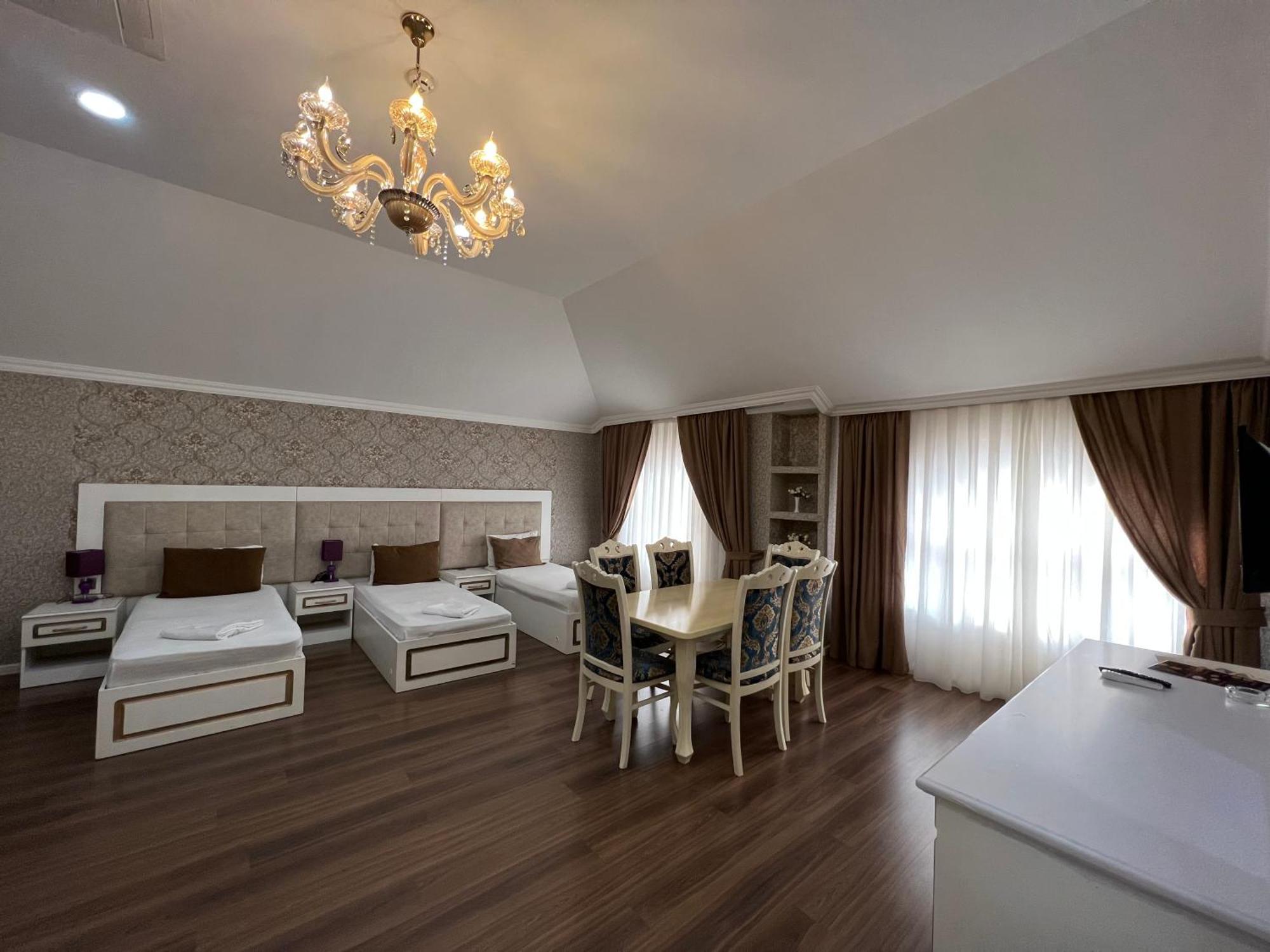 Maris Hotel Baky Esterno foto